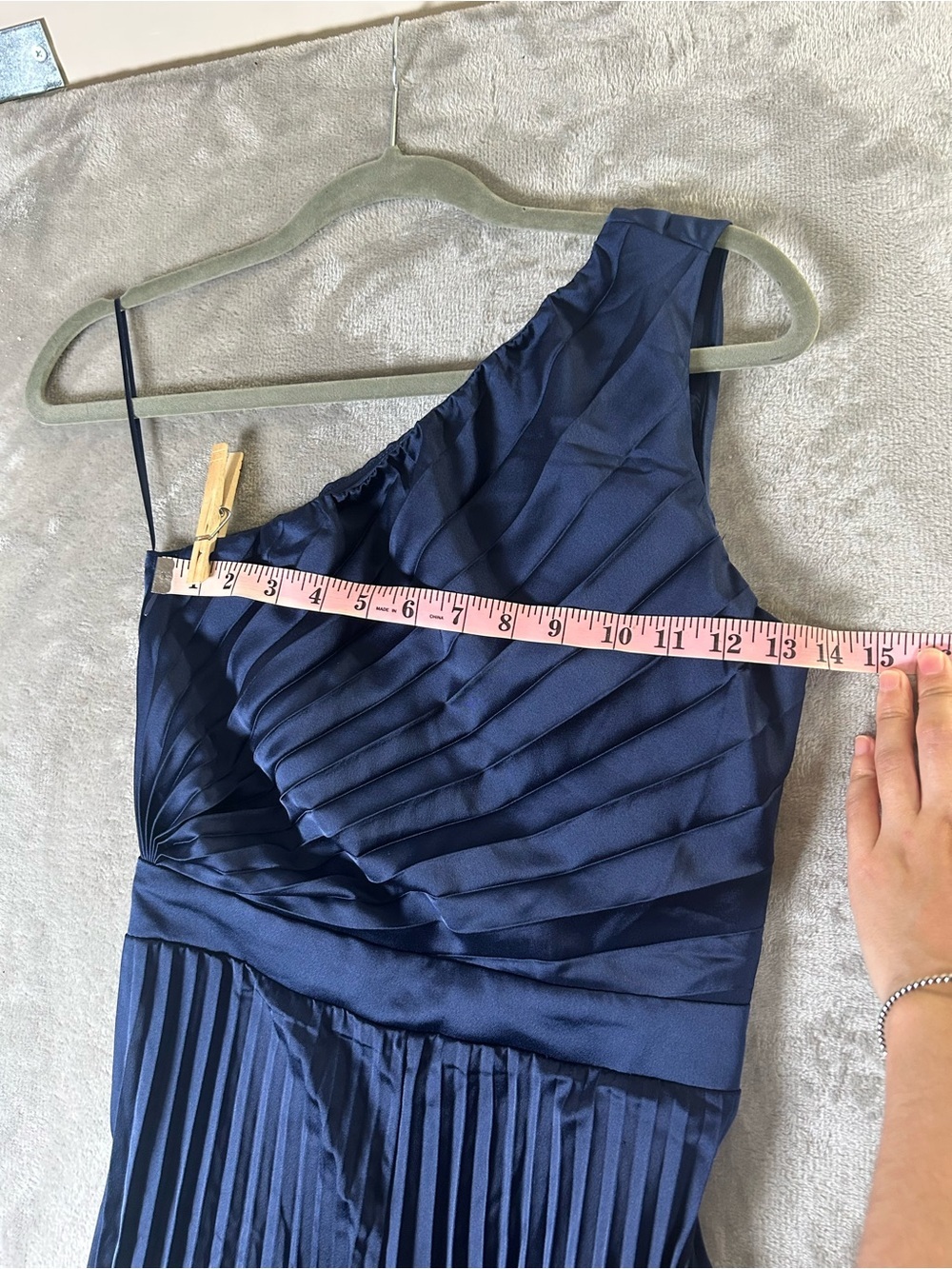 Abercrombie & Fitch NWT One-Shoulder Pleated Wide-Leg Jumpsuit in Navy - Picture 14 of 14